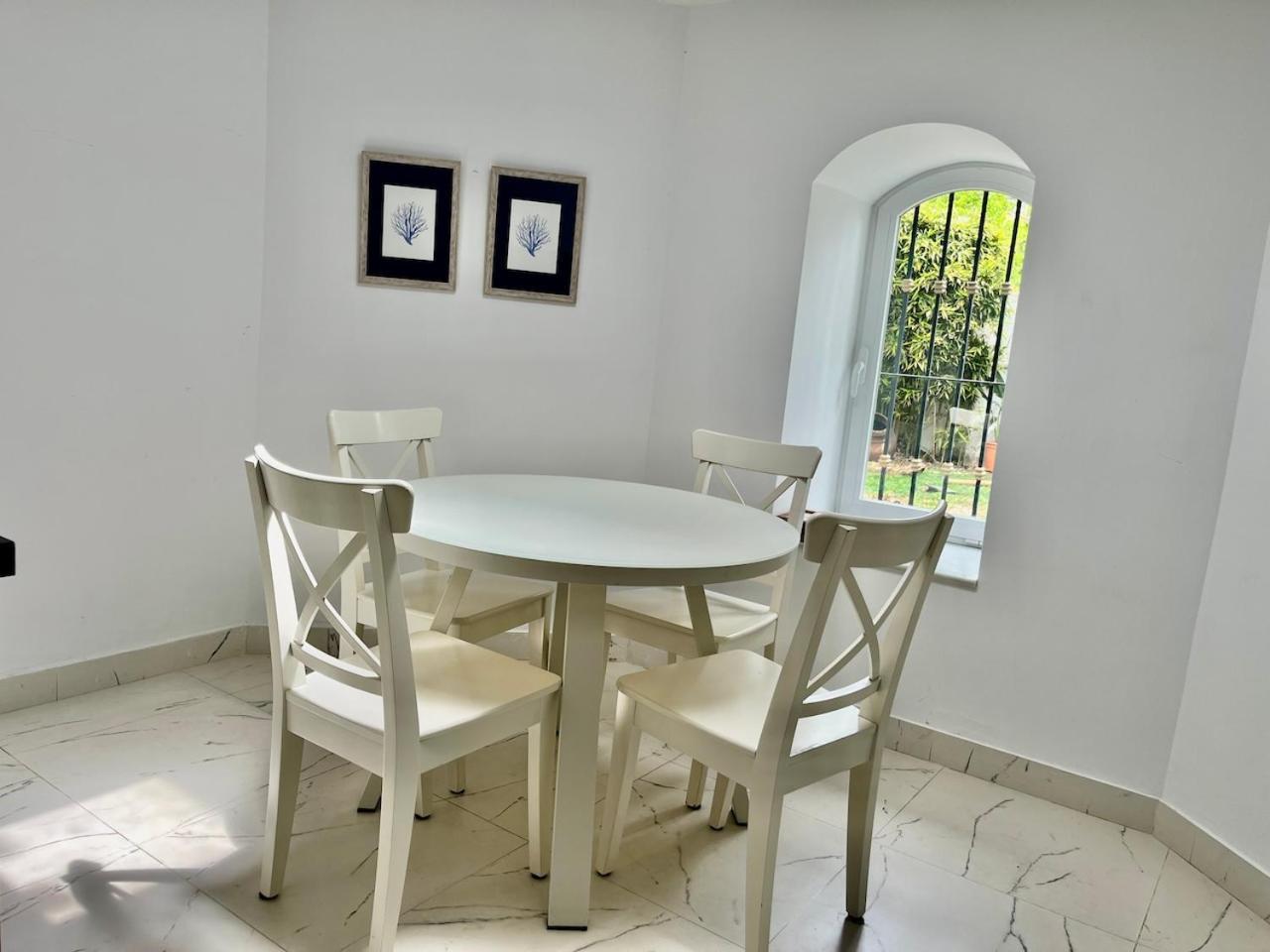 Cozy Townhouse With Sea View Marbella